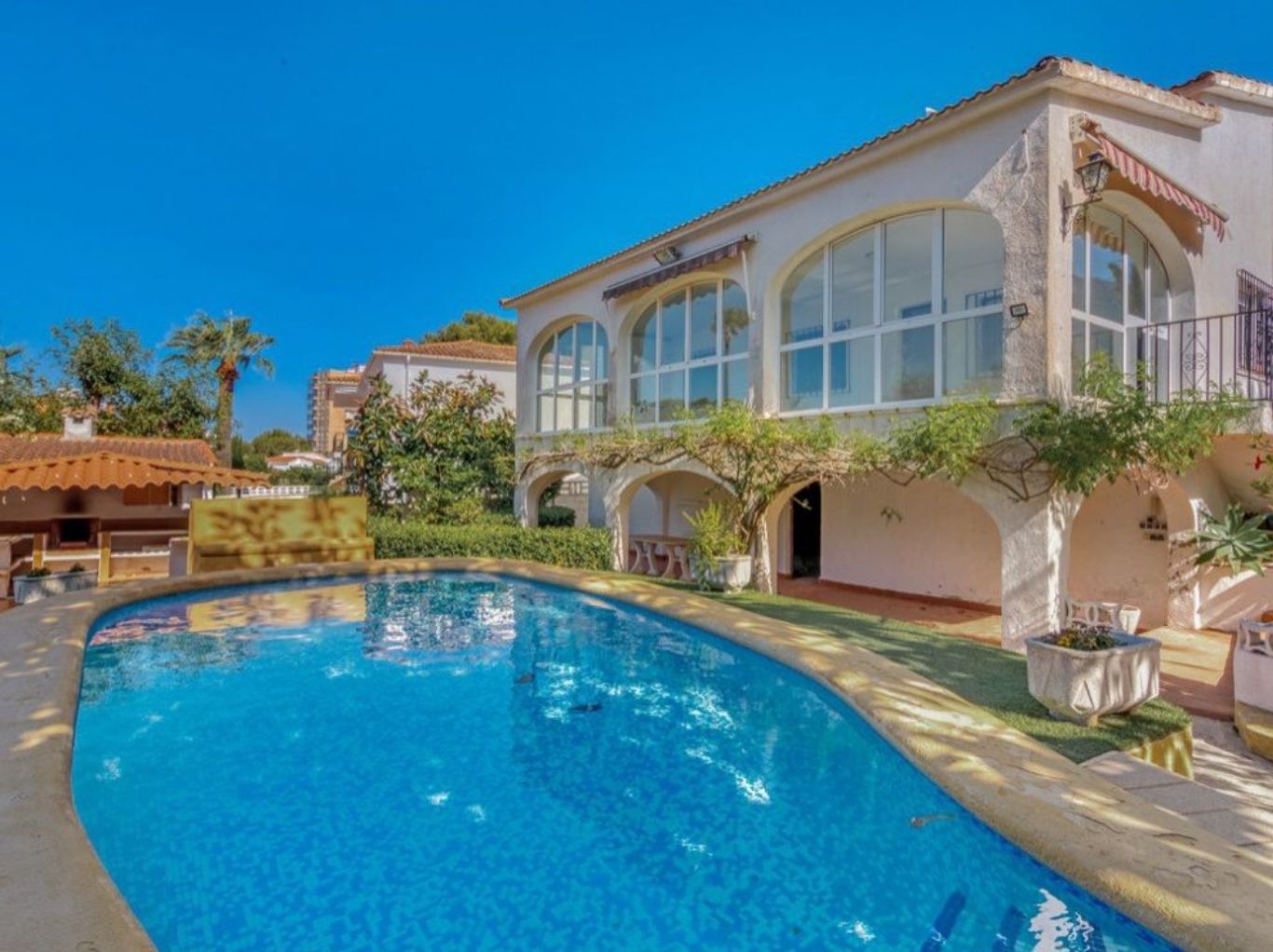 Classic villa in Las Rotas, Dénia