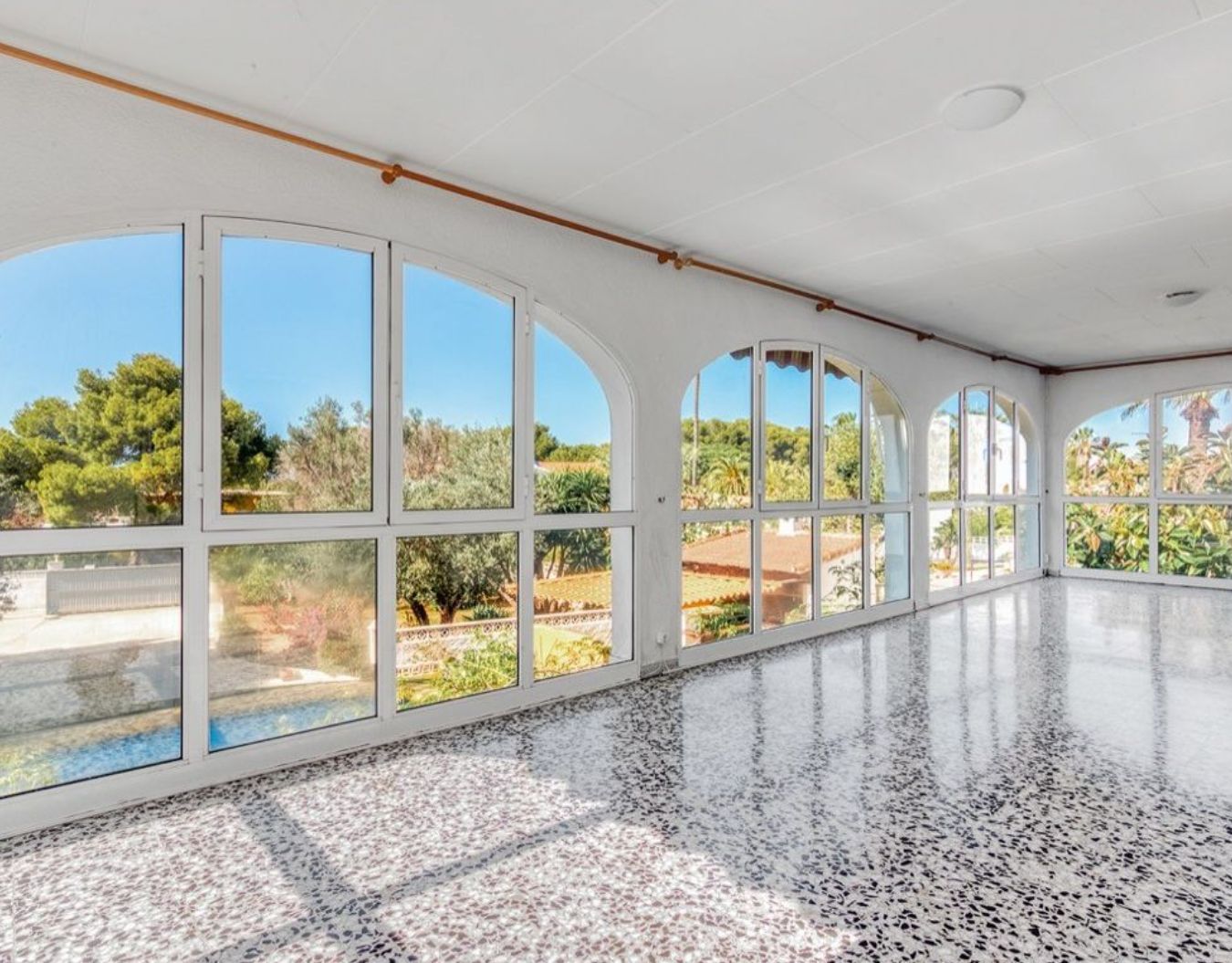 Classic villa in Las Rotas, Dénia