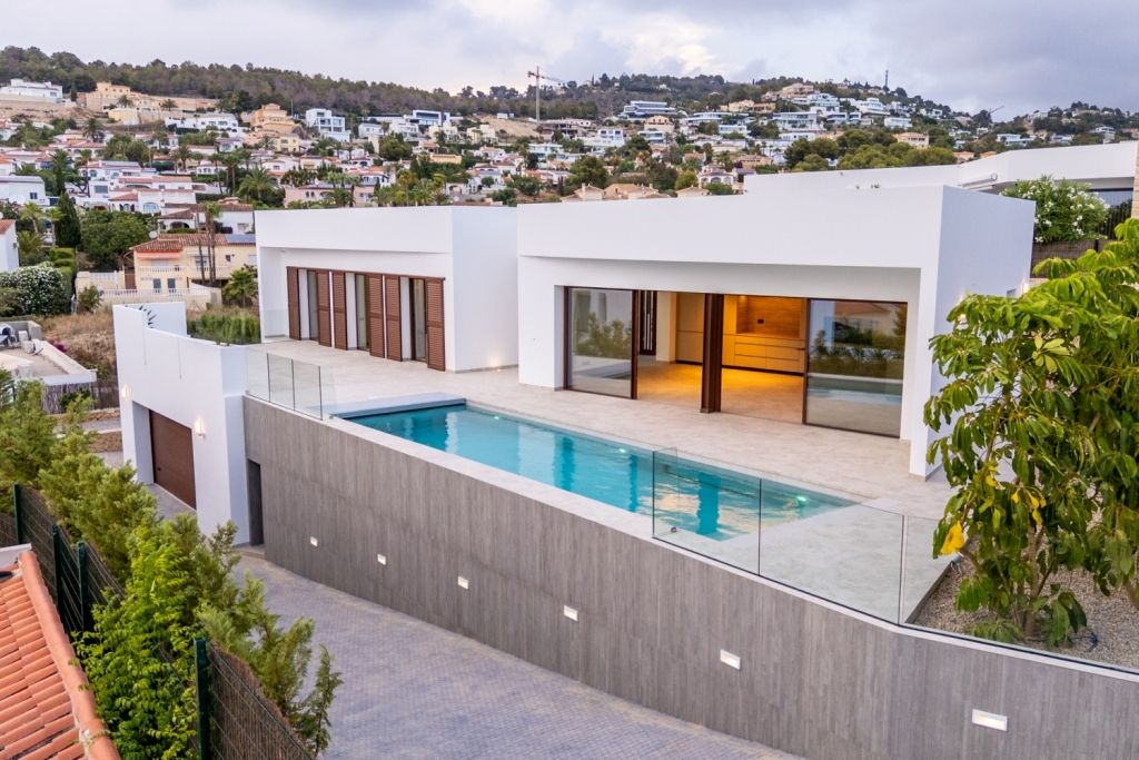 CP1071 - Villa de luxe moderne avec piscine à 1,5 km de La Fustera