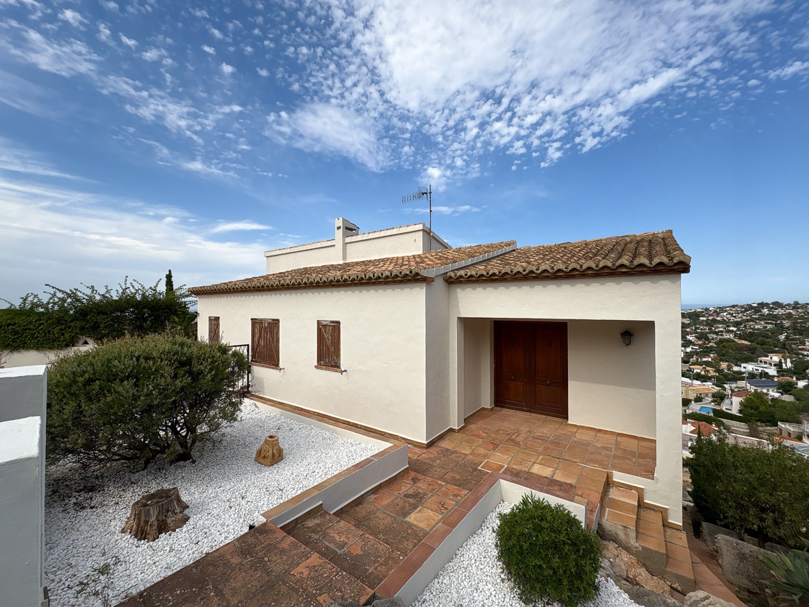 Villa impressionnante avec vue sur la mer à Denia