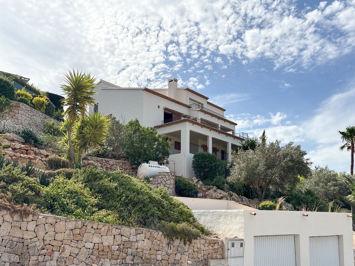 Villa impressionnante avec vue sur la mer à Denia