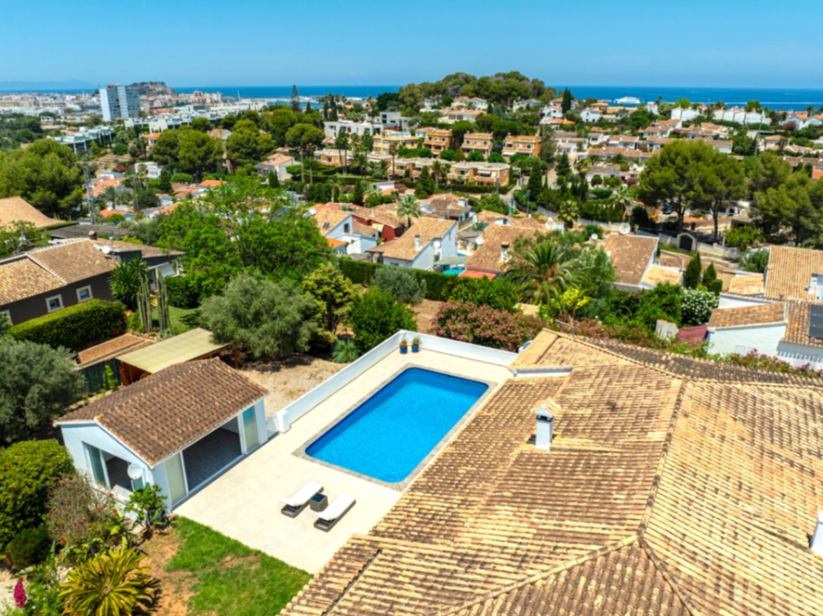 VILLA MODERNE SPECTACULAIRE À DENIA