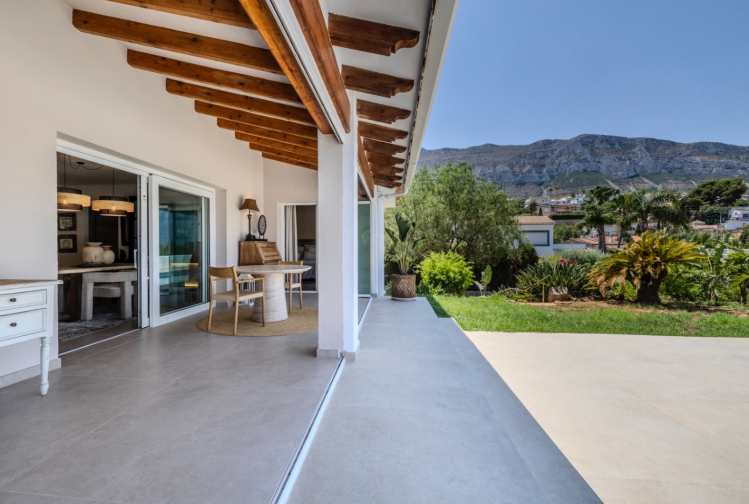 VILLA MODERNE SPECTACULAIRE À DENIA