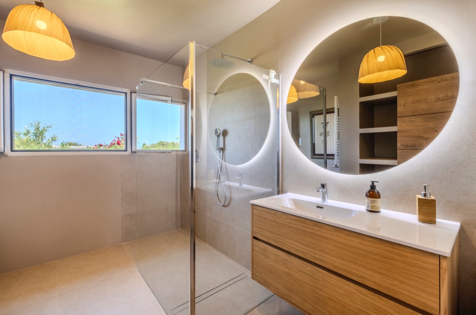 VILLA MODERNE SPECTACULAIRE À DENIA