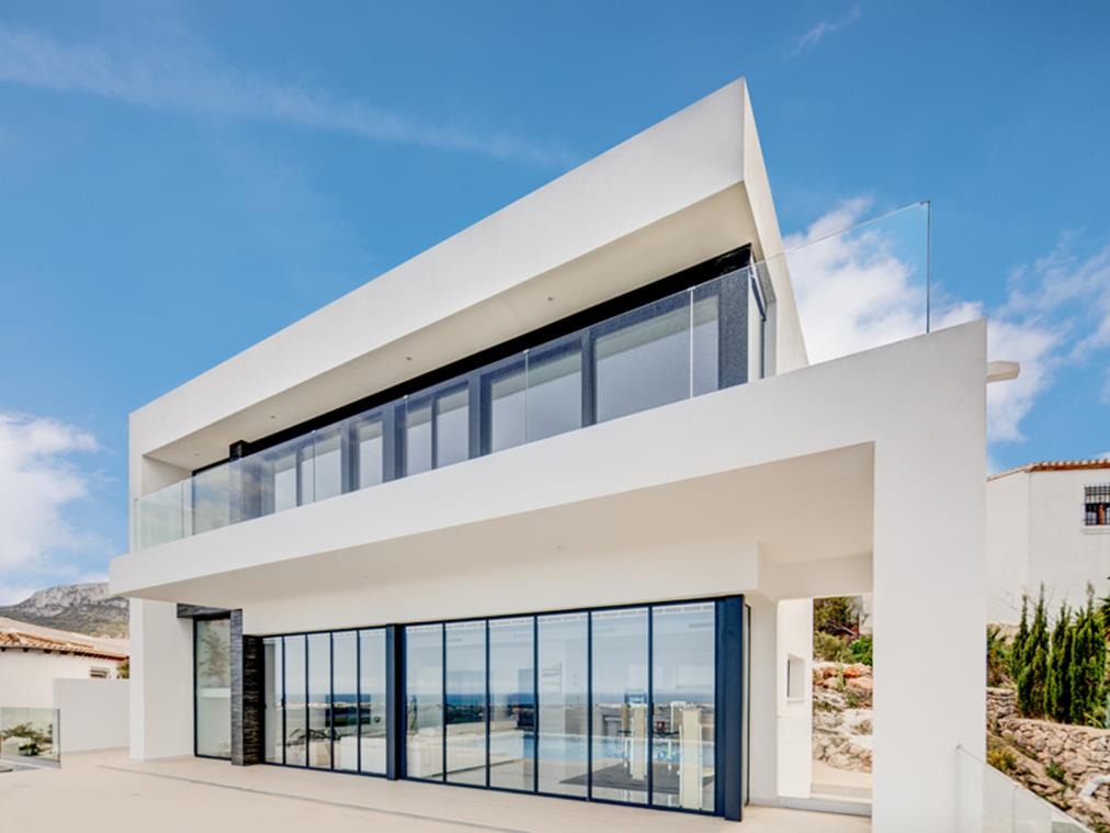 Stunning newly built villa for sale with sea views.