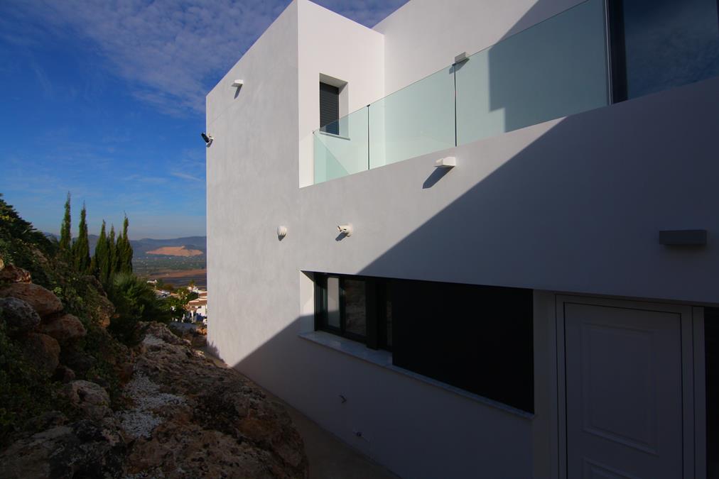 Stunning newly built villa for sale with sea views.
