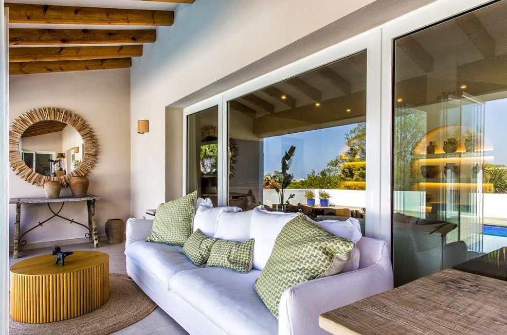 Villa à vendre avec 4 chambres et piscine à Denia, Alicante