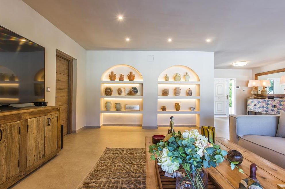 Villa à vendre avec 4 chambres et piscine à Denia, Alicante