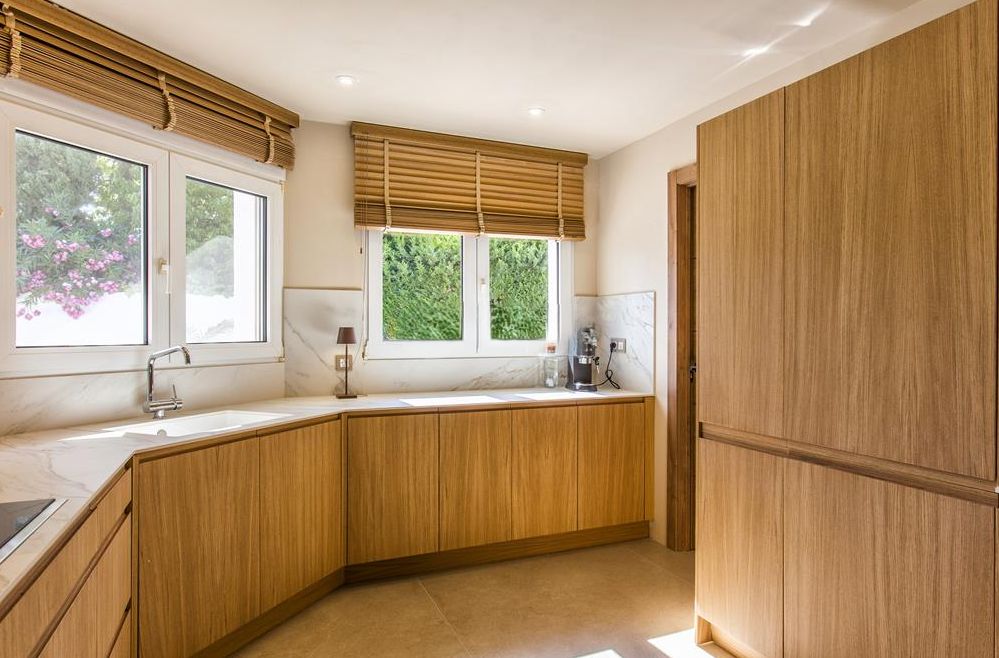 Villa à vendre avec 4 chambres et piscine à Denia, Alicante