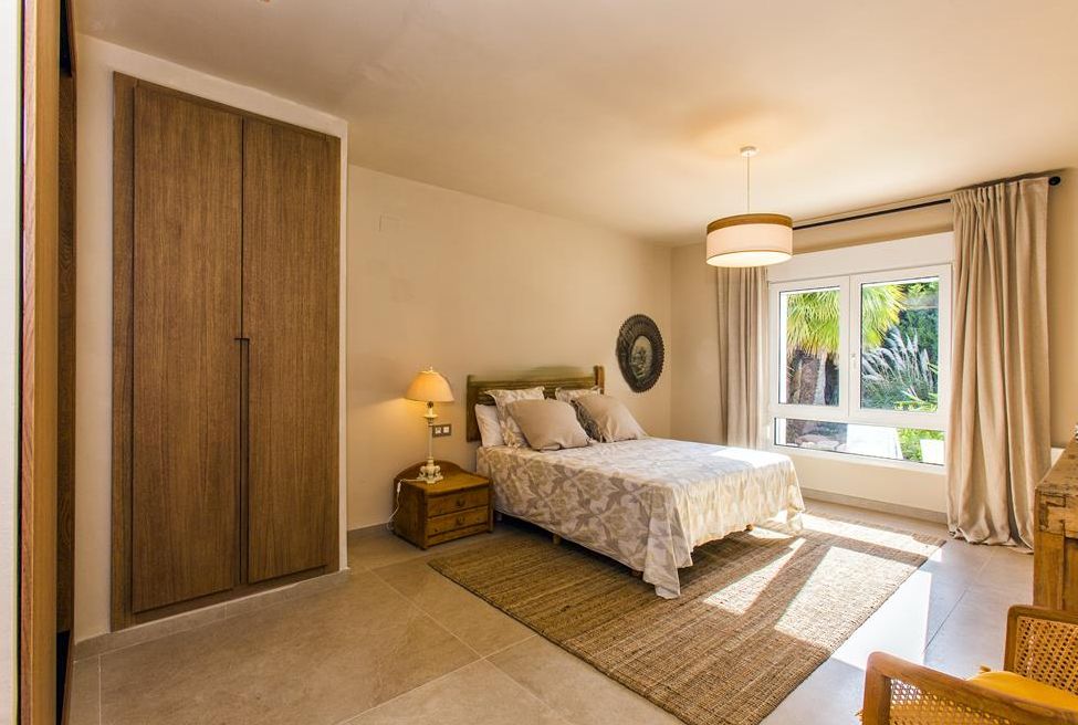 Villa à vendre avec 4 chambres et piscine à Denia, Alicante
