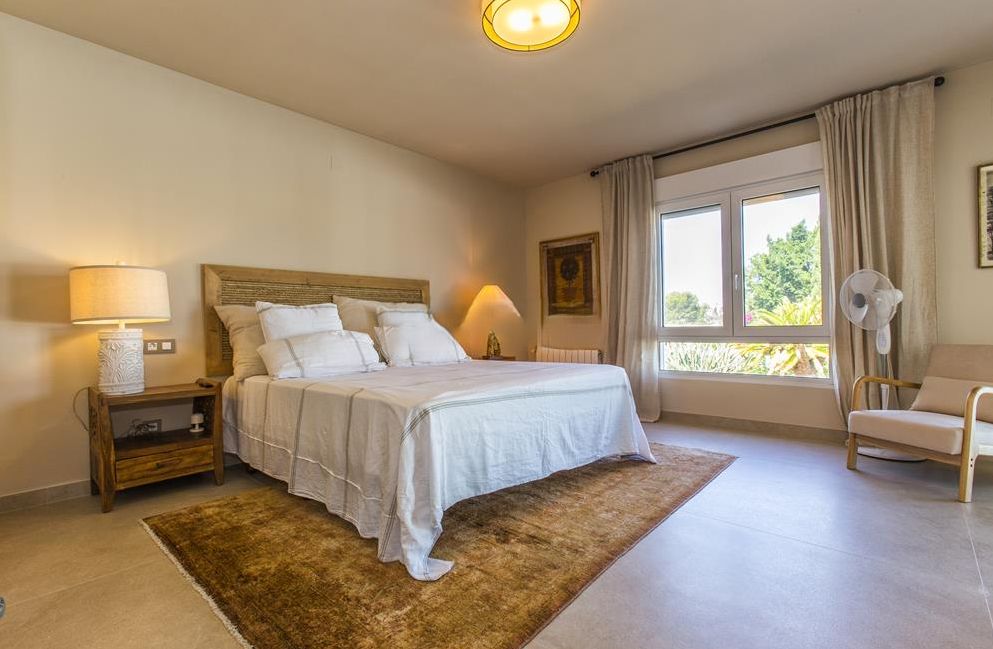 Villa à vendre avec 4 chambres et piscine à Denia, Alicante