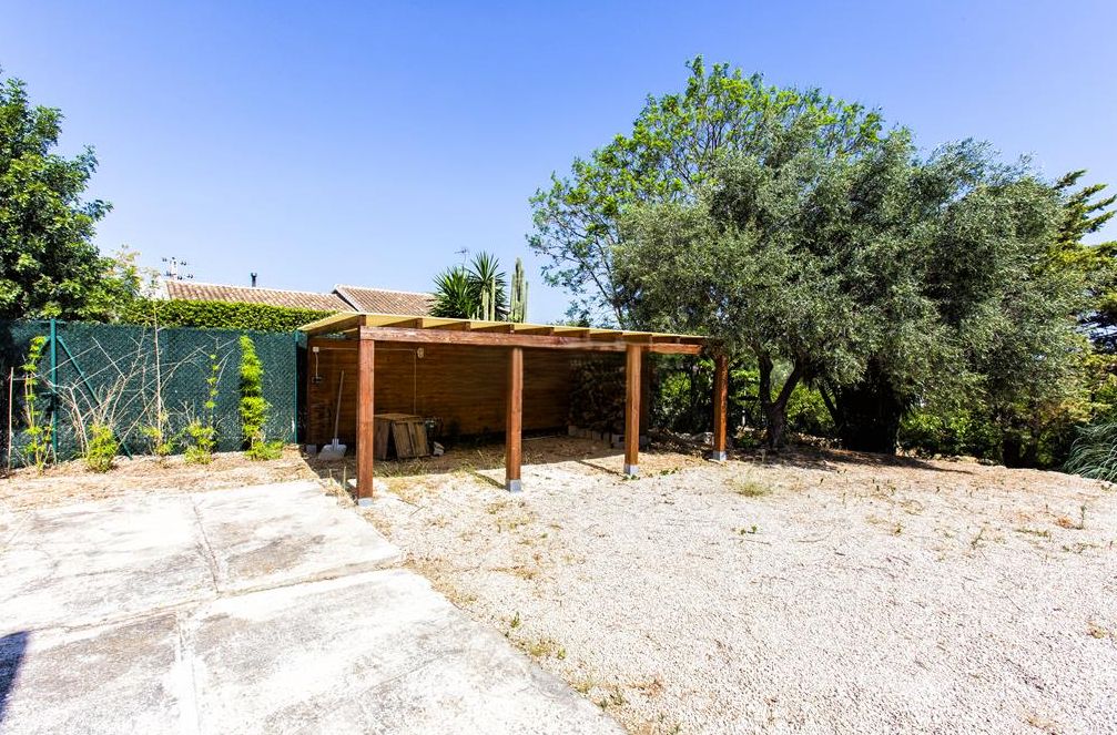 Villa à vendre avec 4 chambres et piscine à Denia, Alicante