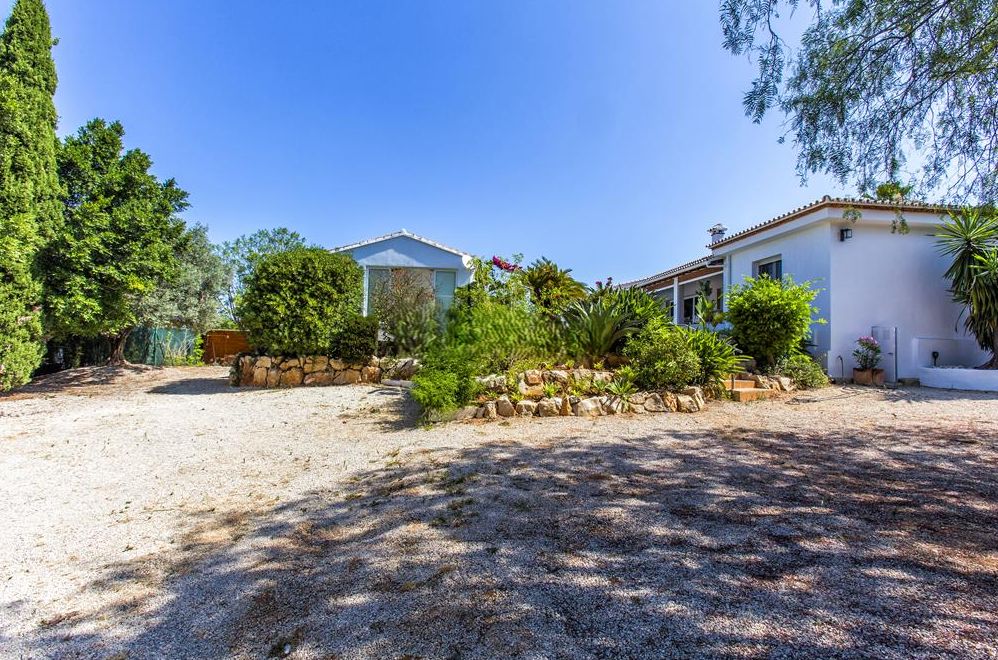 Villa à vendre avec 4 chambres et piscine à Denia, Alicante
