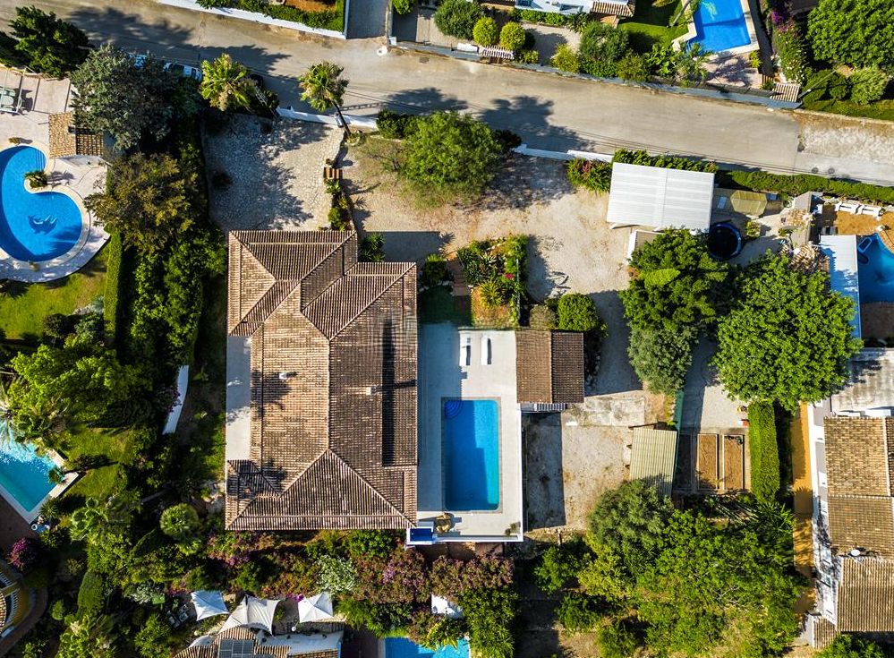 Villa à vendre avec 4 chambres et piscine à Denia, Alicante