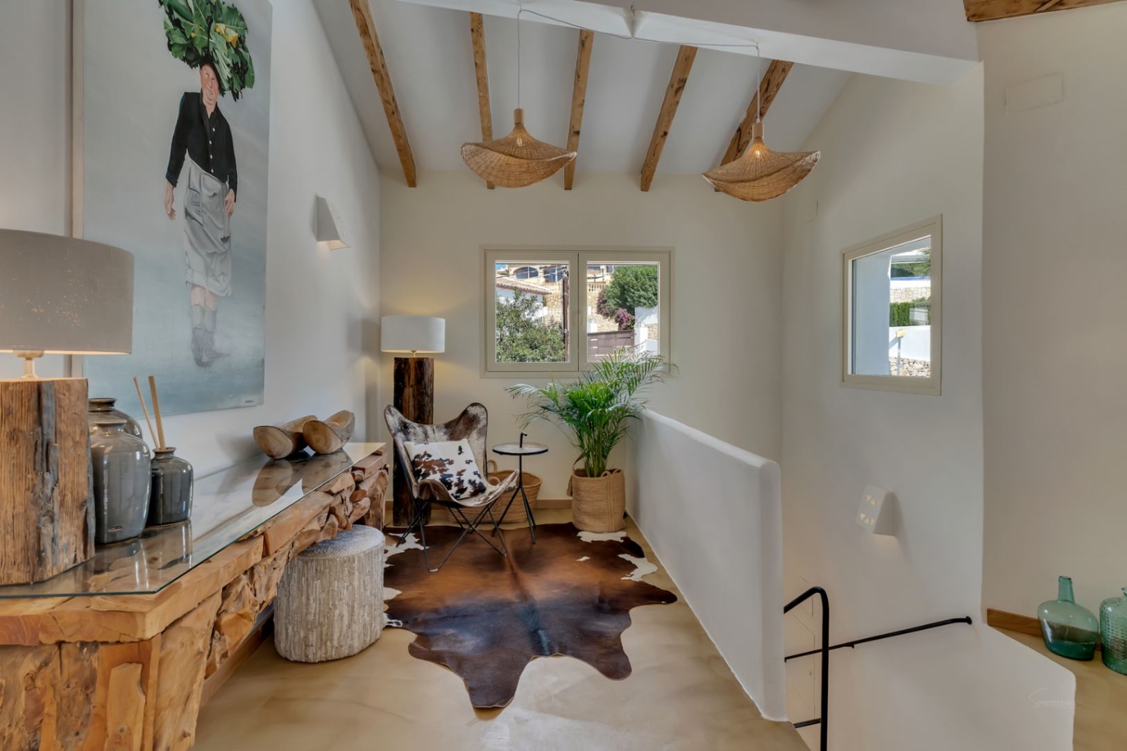 Villa de estilo ibicenco con vistas al mar en Moraira