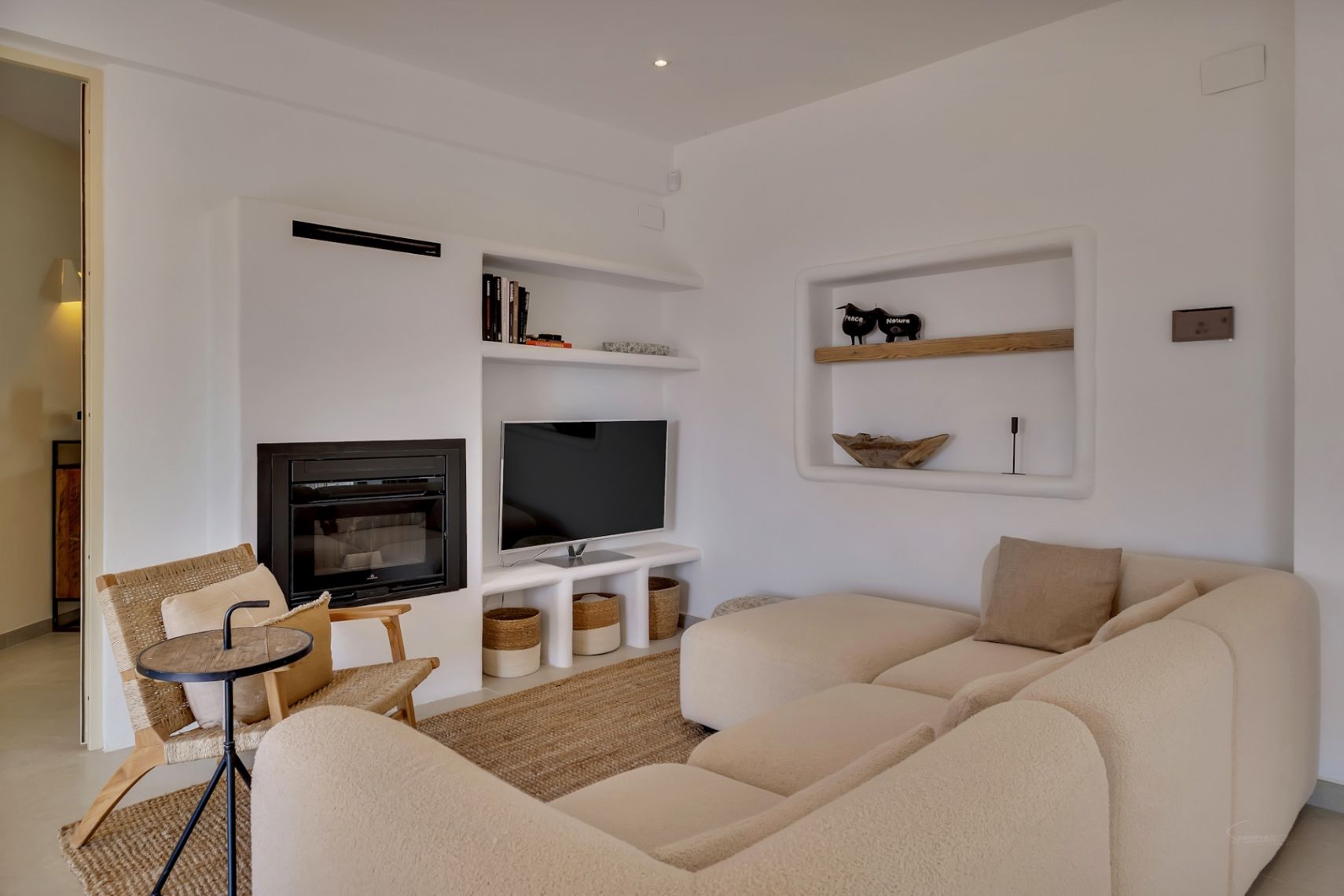 Villa de estilo ibicenco con vistas al mar en Moraira