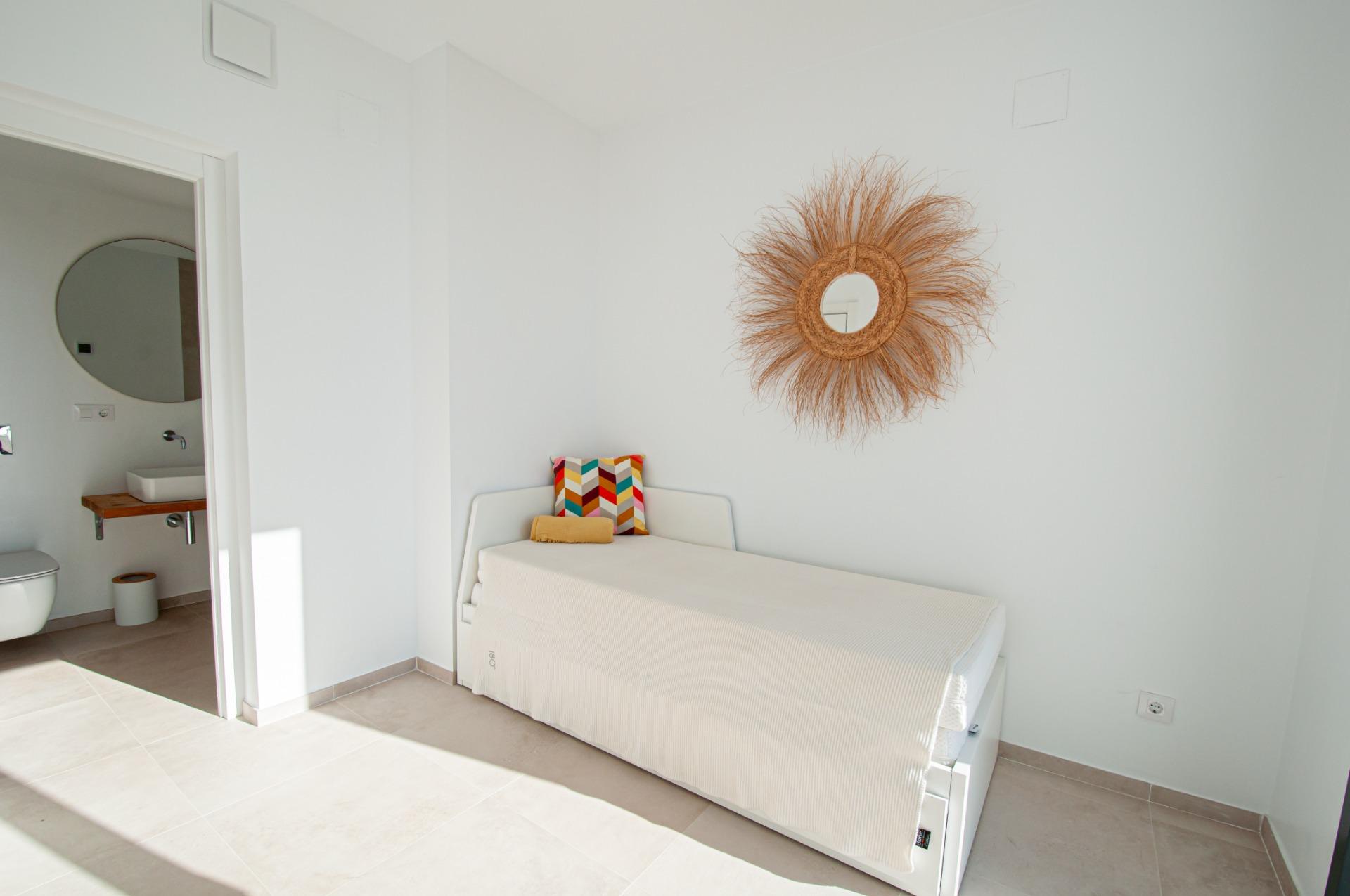 Modern villa with sea views in Moraira