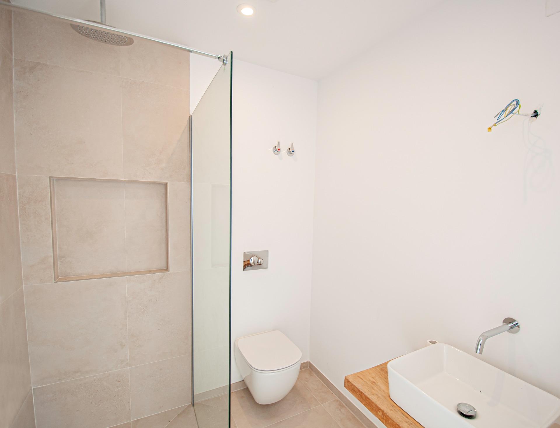 Modern villa with sea views in Moraira