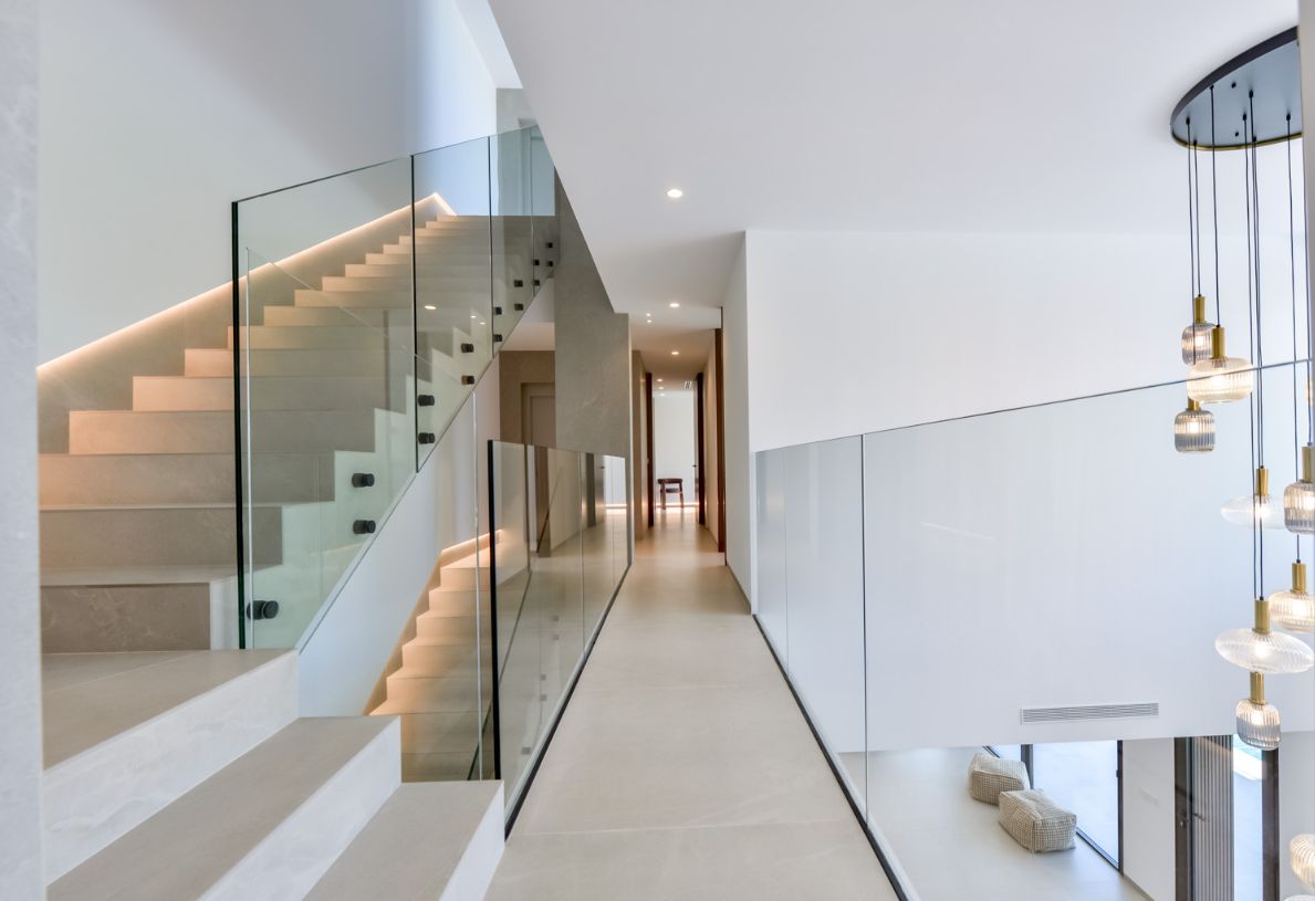 Spektakuläre Villa mit 4 Schlafzimmern in Altea, Alicante.