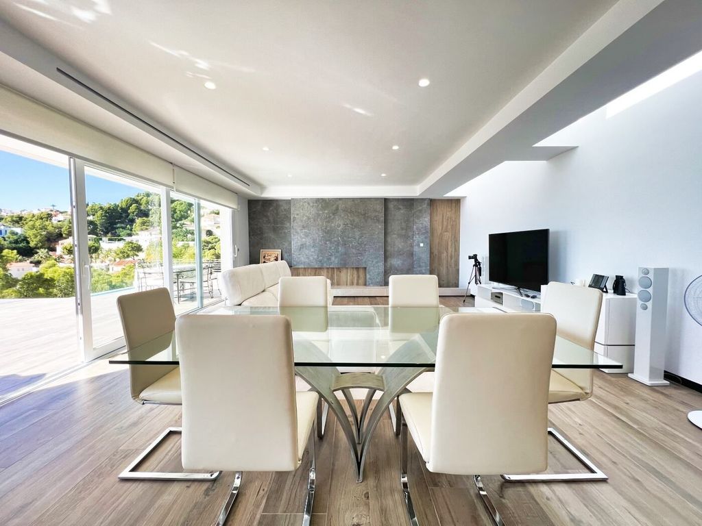 Villa de luxe à Altea Hills avec vue panoramique sur la mer
