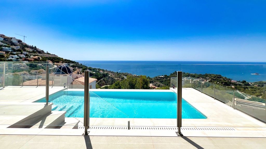 Villa moderne à Altea avec vue sur la mer