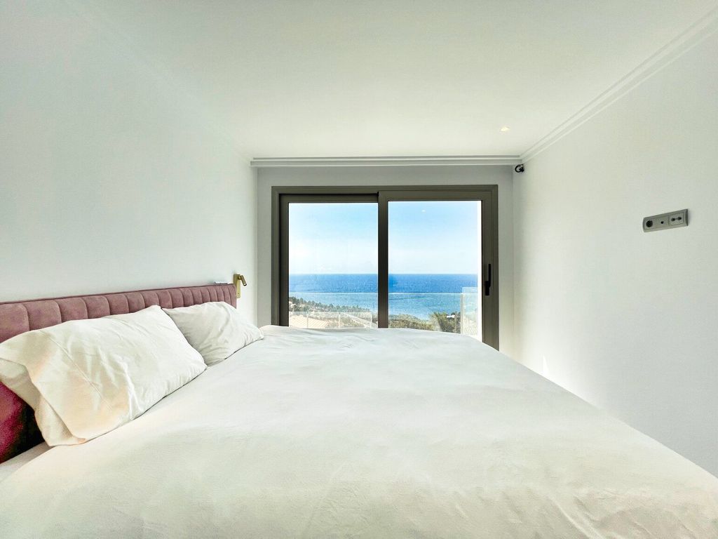 Villa moderne à Altea avec vue sur la mer