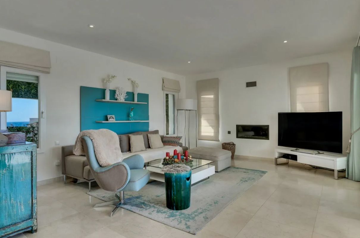 Villa med havutsikt i Moraira med 4 soverom