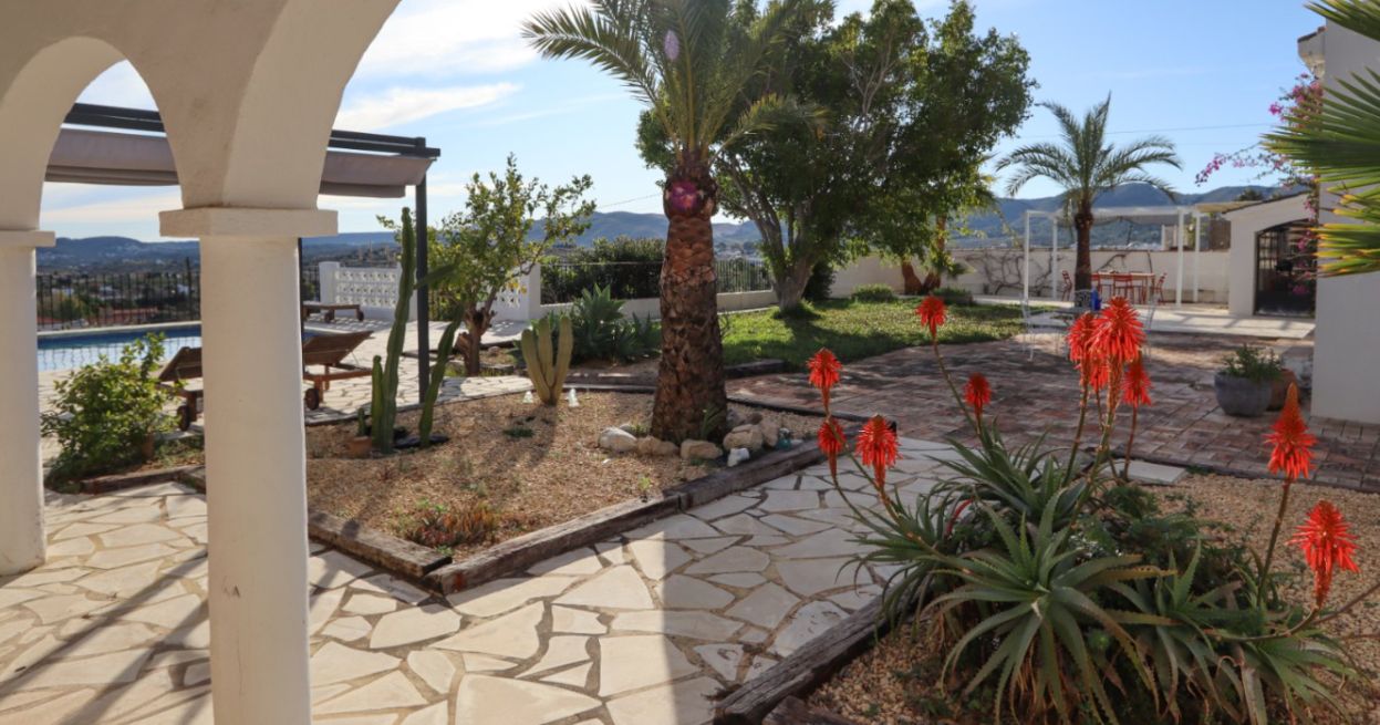 Villa de 4 chambres avec maison d'invités à Gata de Gorgos