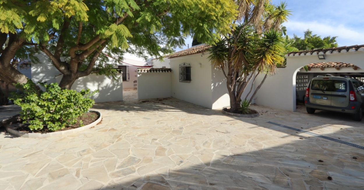 Villa de 4 chambres avec maison d'invités à Gata de Gorgos