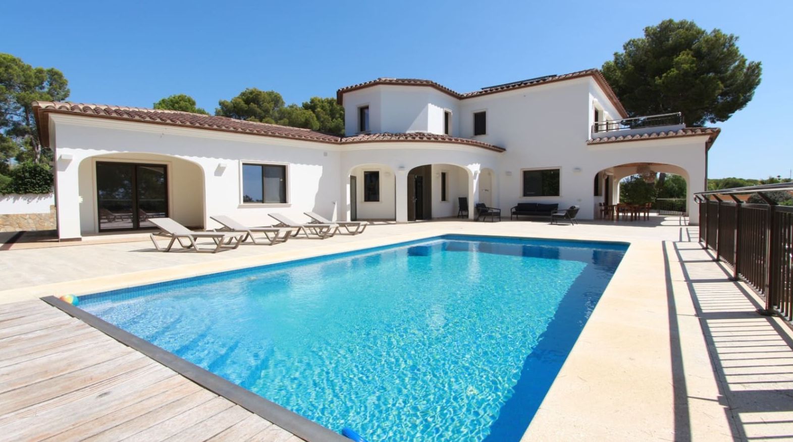 Villa de 4 chambres avec vue sur la mer à Moraira