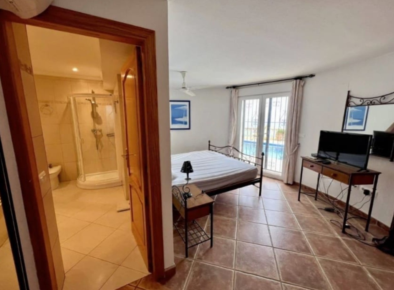 Spektakuläre Villa mit 3 Schlafzimmern und Meerblick in der Cala Ambolo - Javea