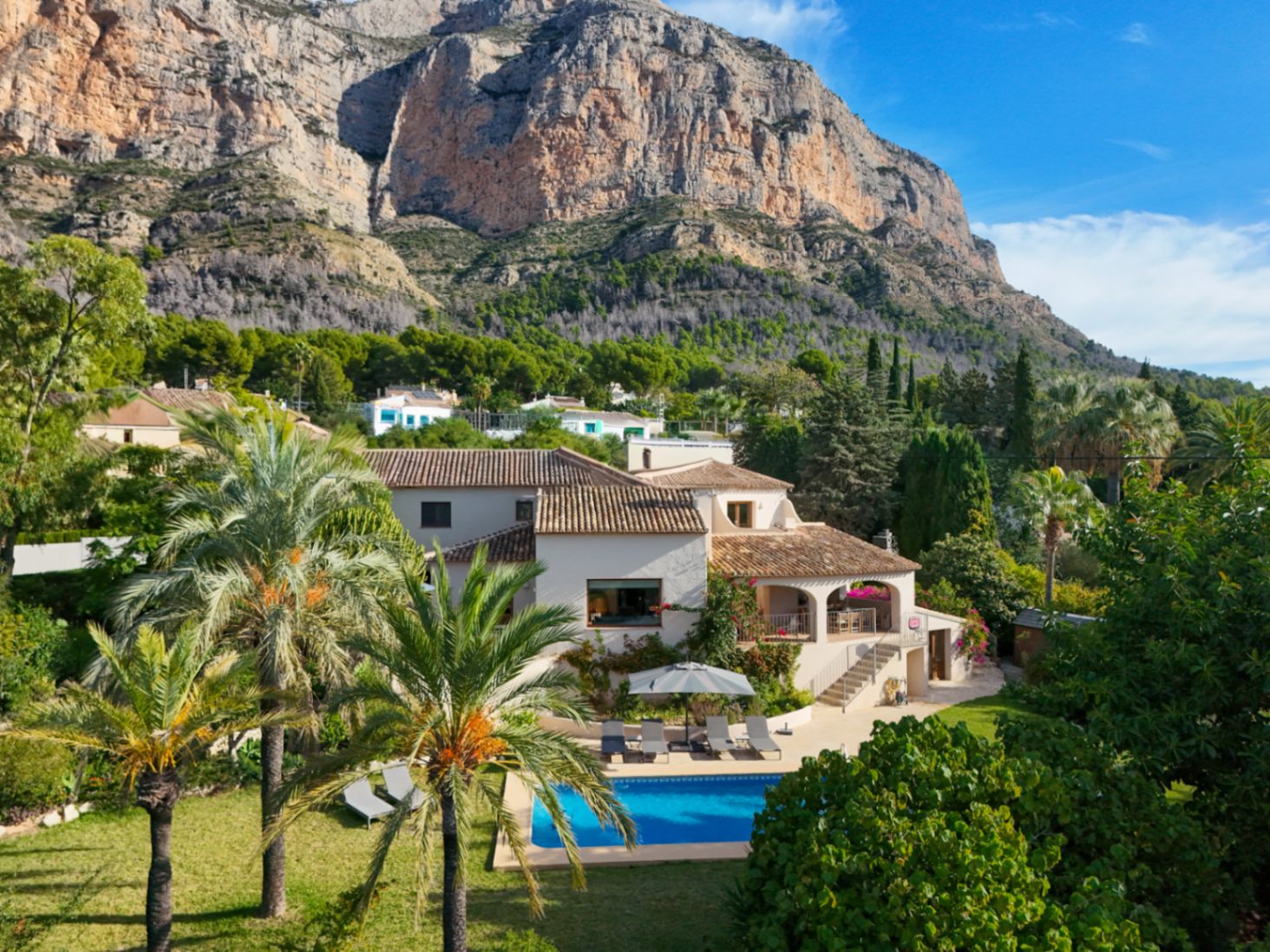 CP1160 - Villa de 5 chambres avec piscine à vendre à Javea