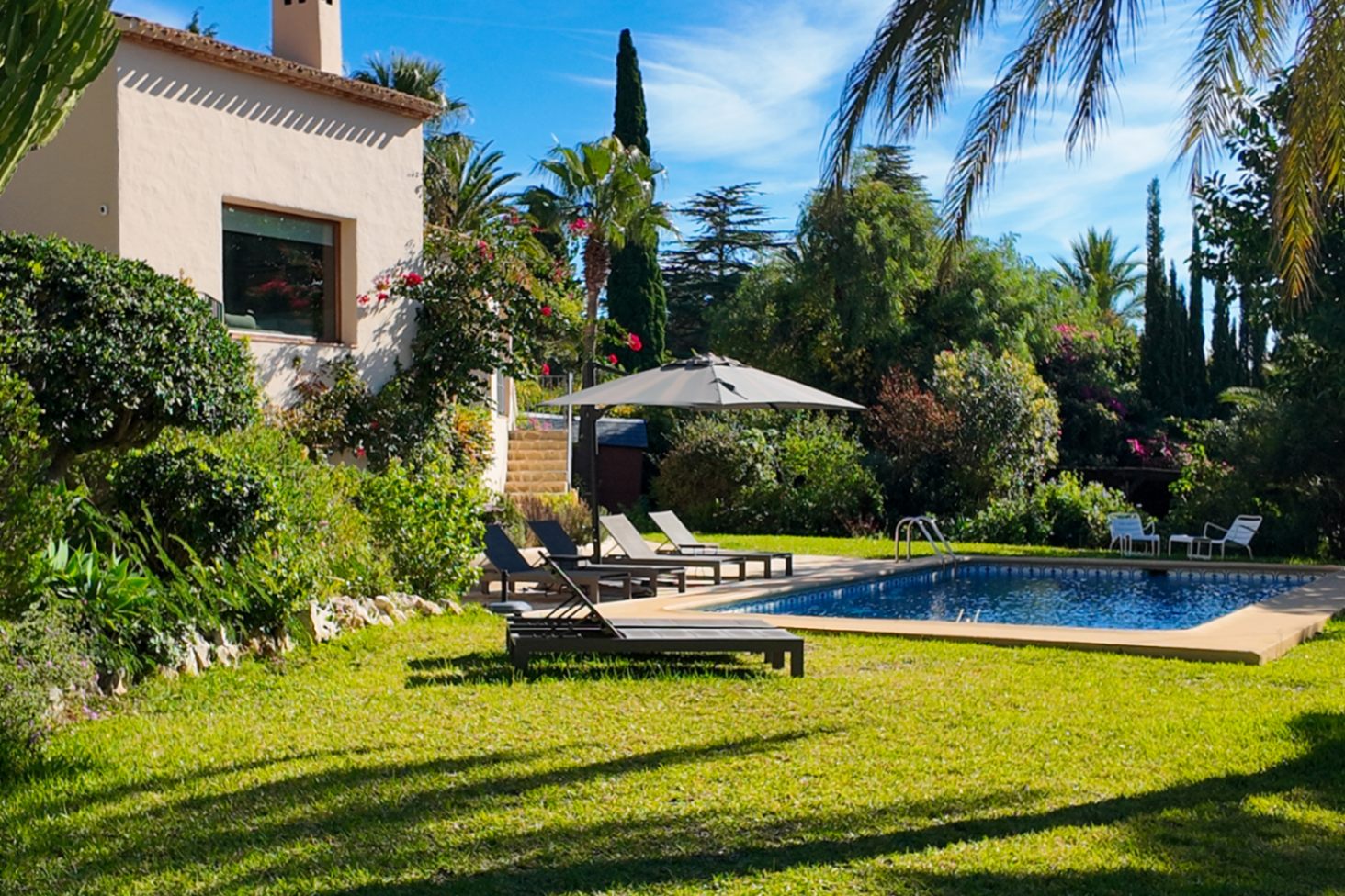 Villa de 5 chambres avec piscine à vendre à Javea