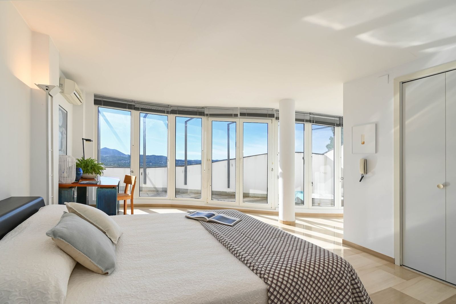 Villa moderne de 3 chambres avec vue sur mer à Javea