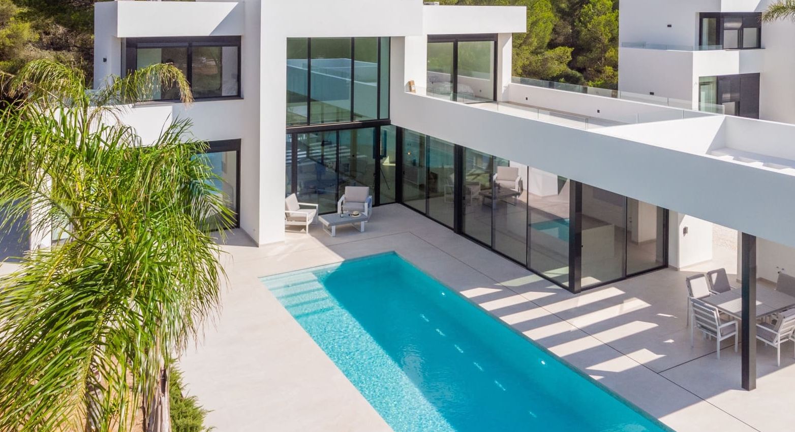 CP1170 - Villa de luxe neuve à Jávea – Terrain sud de 1.032 m², piscine chauffée et haute efficacité énergétique.