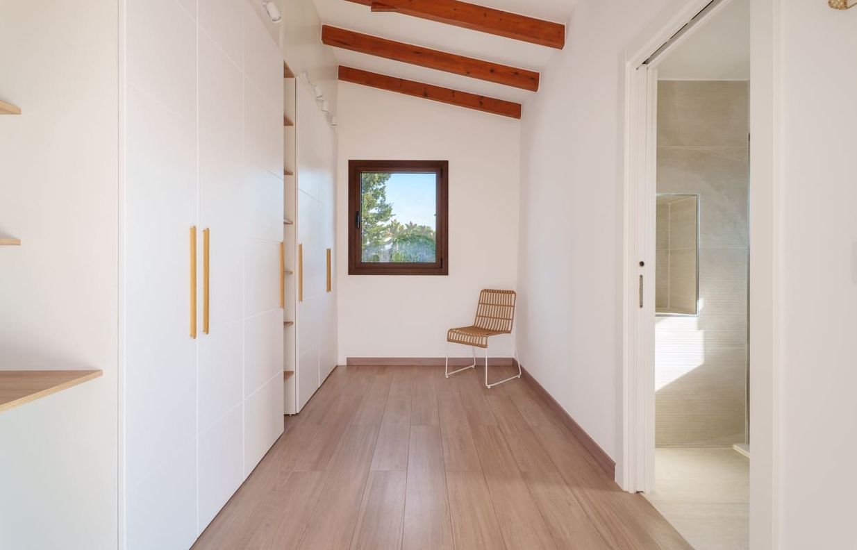 6-bedroom villa with pool in Jávea, Alicante.