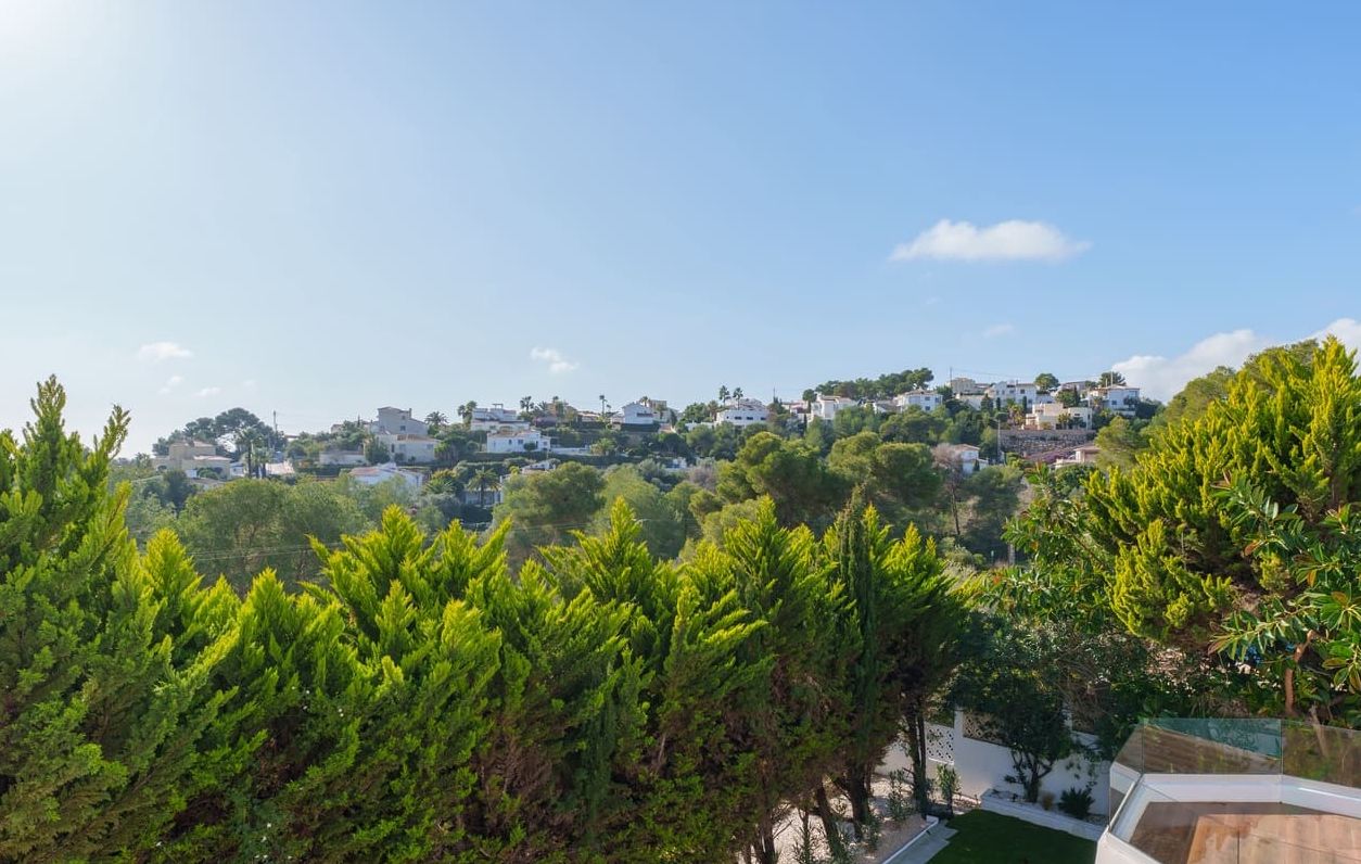 6-bedroom villa with pool in Jávea, Alicante.