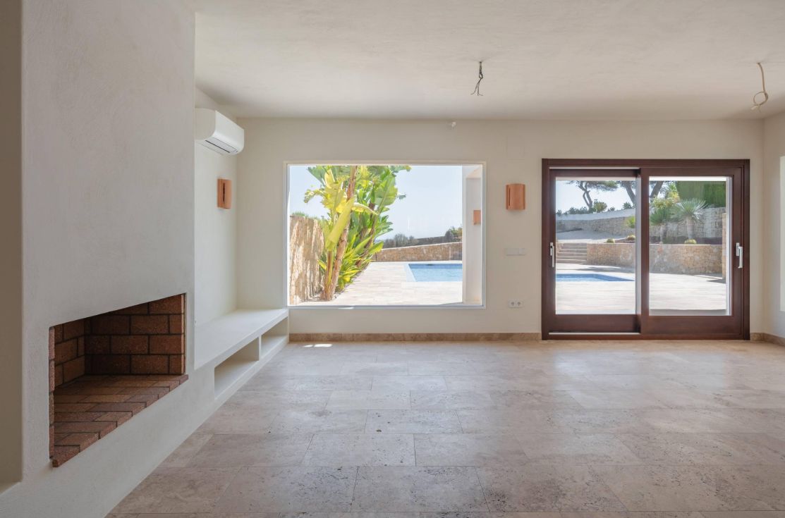 Villa de luxe en première ligne de mer à vendre à Moraira, Costa Blanca