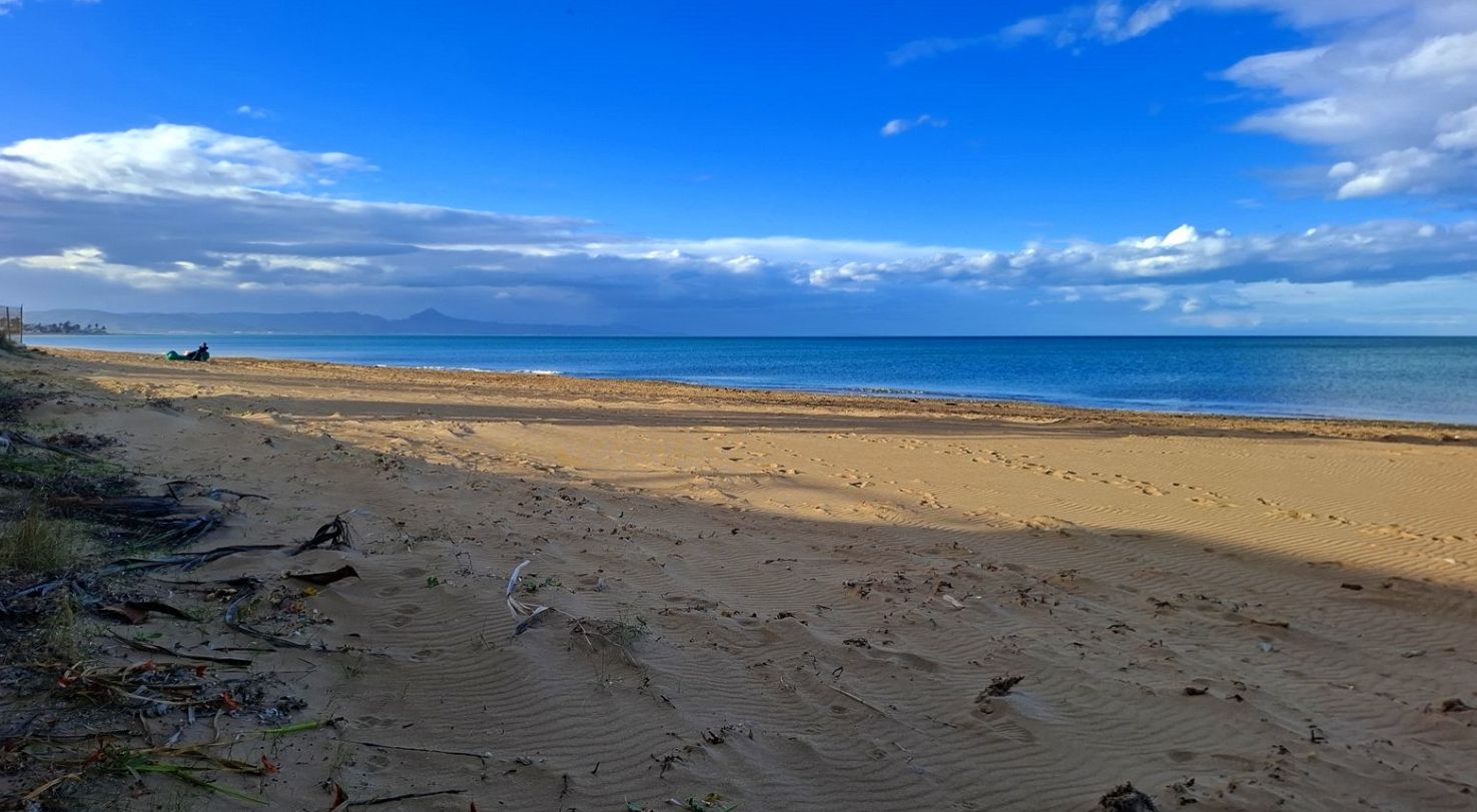 Villa exclusive en première ligne de plage à Las Marinas, Dénia