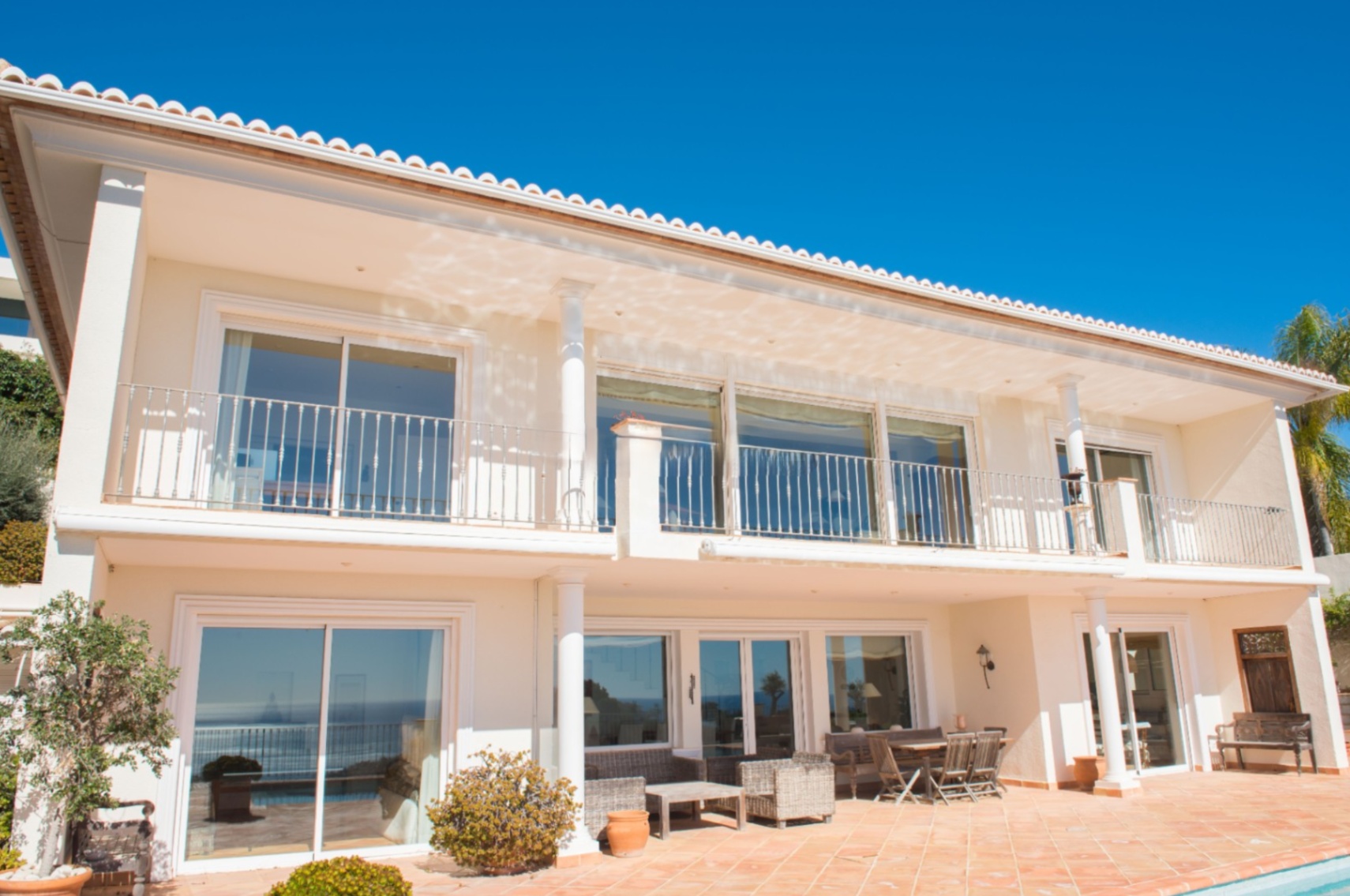 Villa méditerranéenne exclusive avec des vues imprenables sur la mer à Moraira