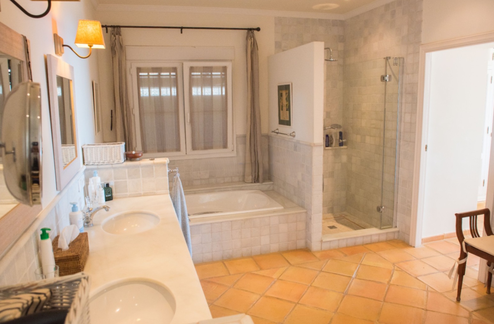 Villa méditerranéenne exclusive avec des vues imprenables sur la mer à Moraira