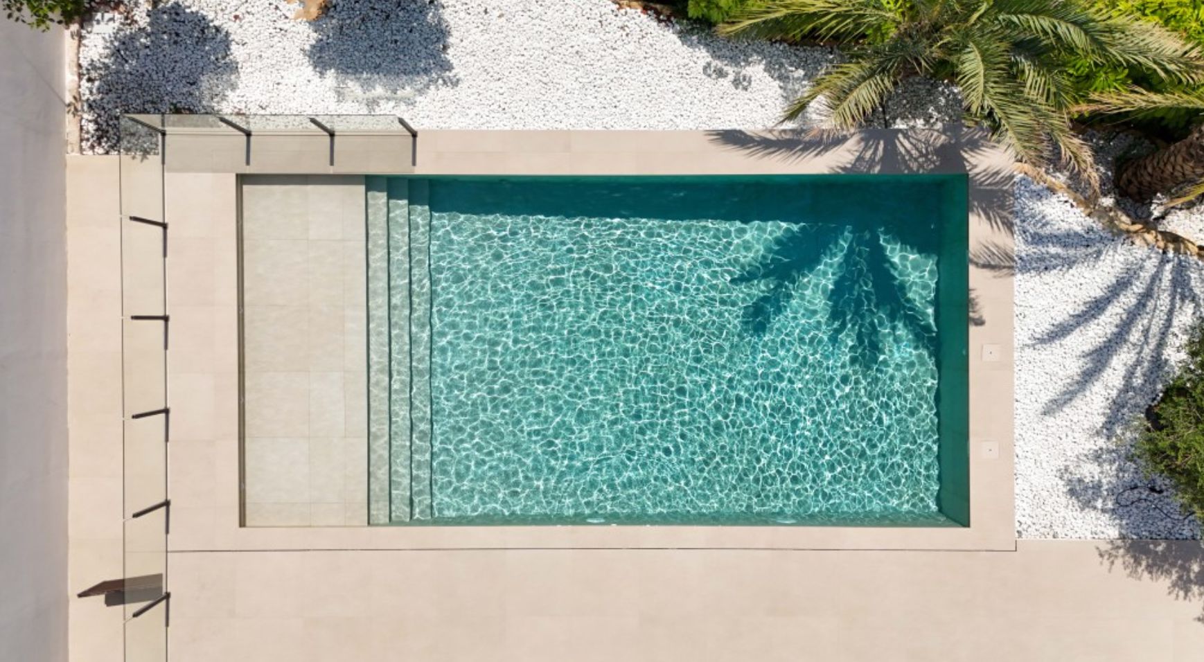 Villa ibicenca neuve avec vue sur la mer à Moraira