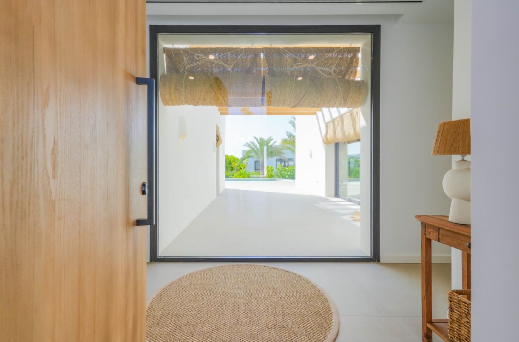 Villa ibicenca neuve avec vue sur la mer à Moraira