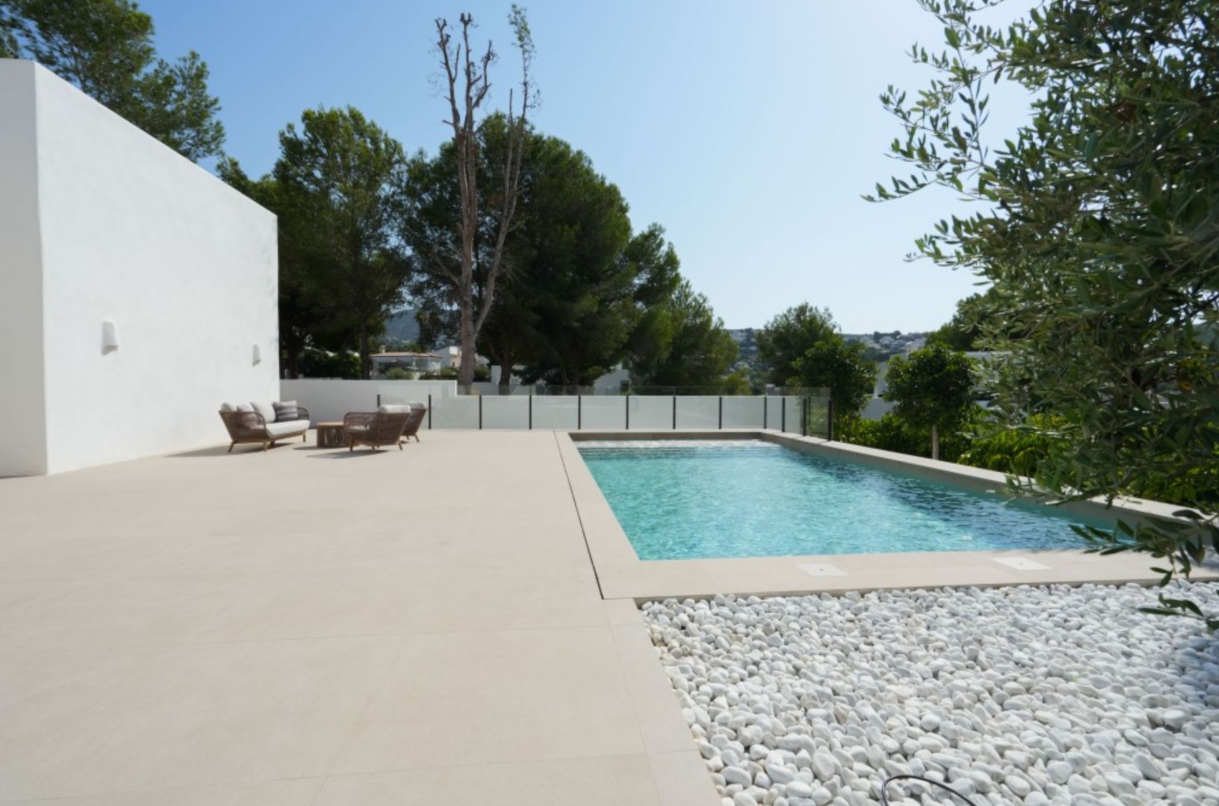 Villa ibicenca neuve avec vue sur la mer à Moraira