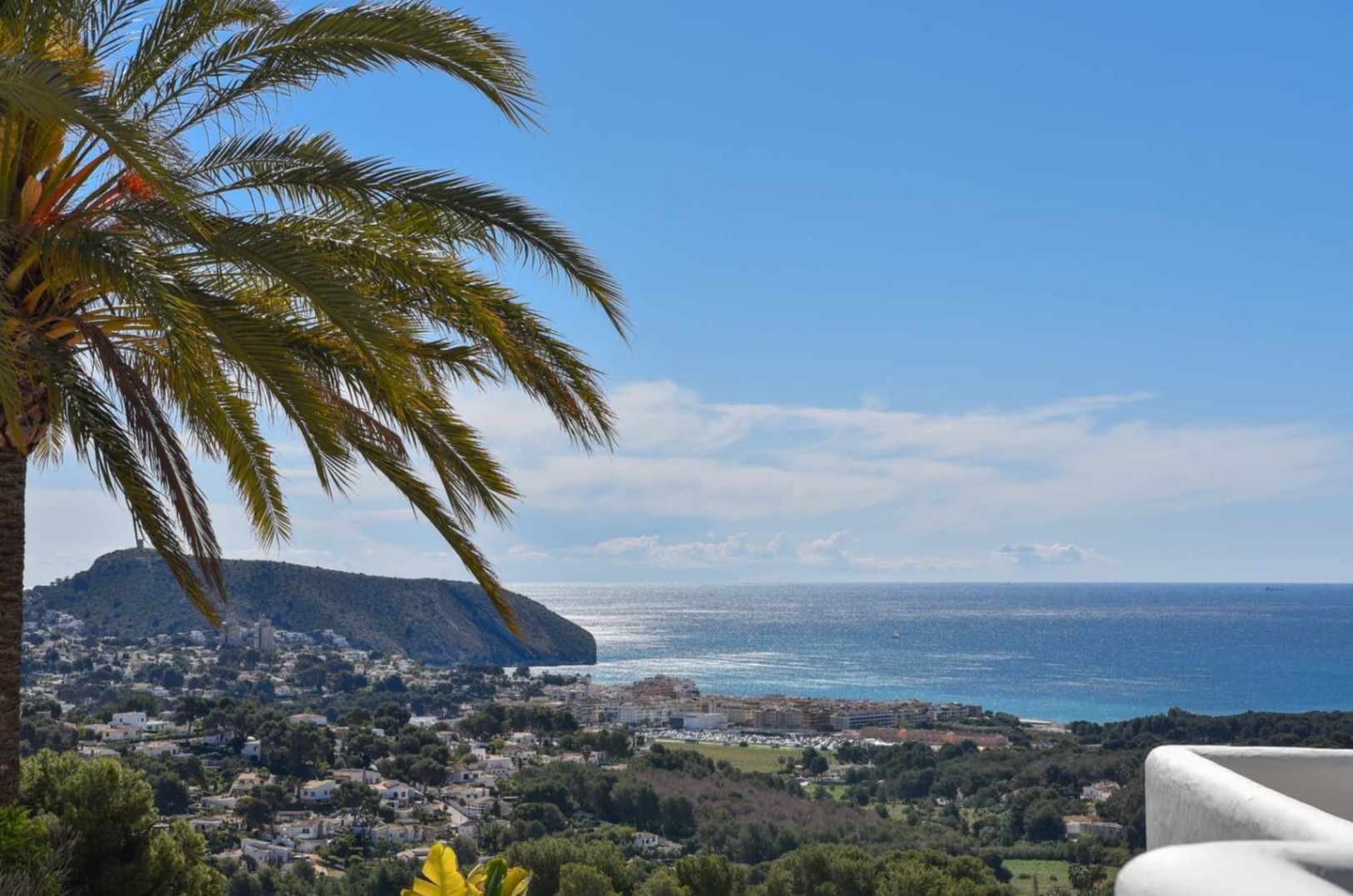 Willa luksusowa z panoramicznym widokiem na morze w jednej z najbardziej ekskluzywnych okolic Moraira.