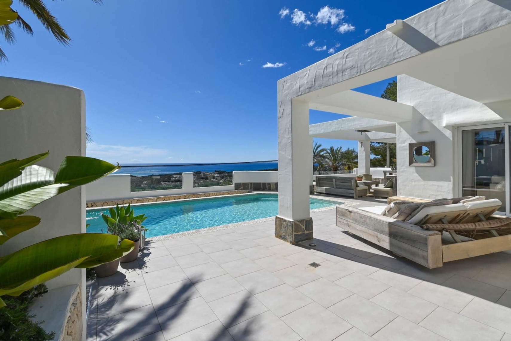 Willa luksusowa z panoramicznym widokiem na morze w jednej z najbardziej ekskluzywnych okolic Moraira.