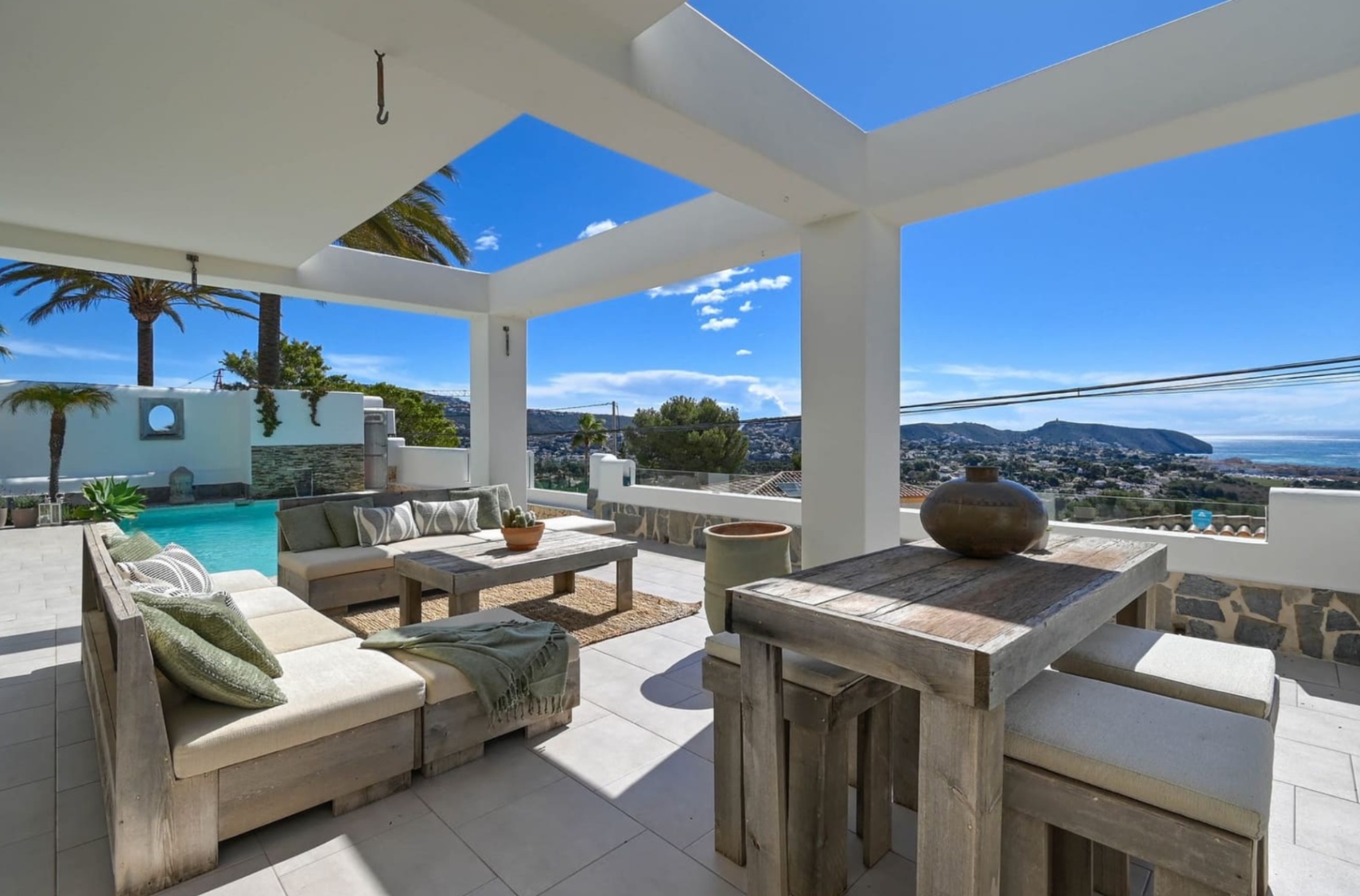 Willa luksusowa z panoramicznym widokiem na morze w jednej z najbardziej ekskluzywnych okolic Moraira.