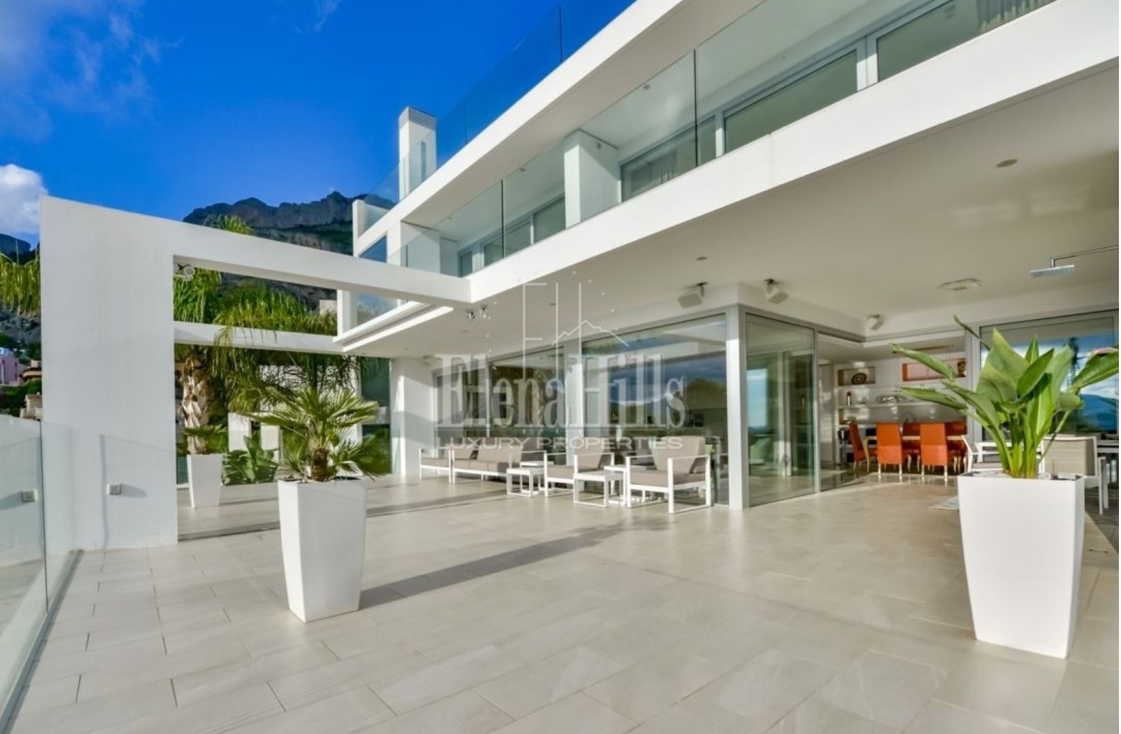 Villa de luxe à Altea de Sierra avec vue sur la mer