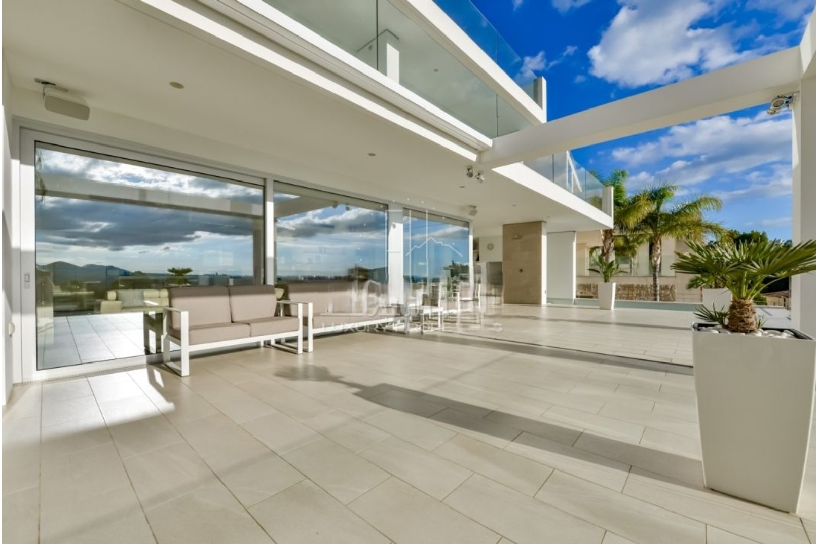 Villa de luxe à Altea de Sierra avec vue sur la mer