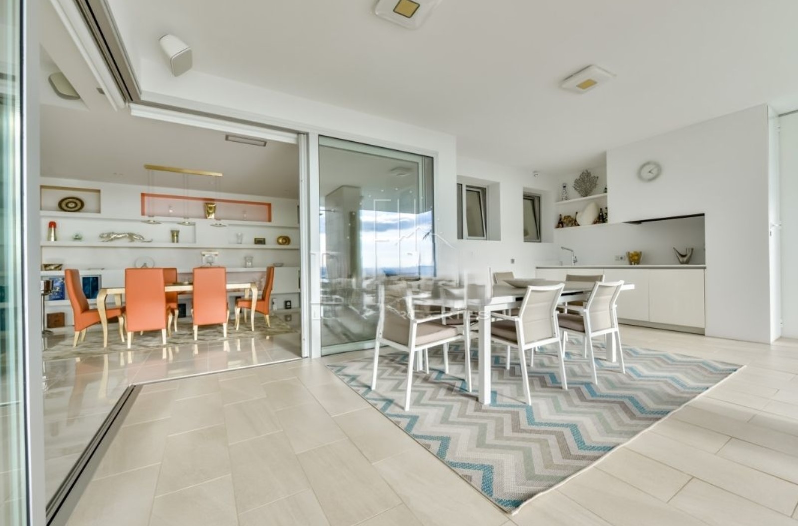 Villa de luxe à Altea de Sierra avec vue sur la mer